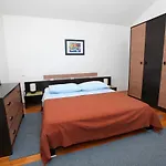 Apartmán By The Sea Jelsa, Hvar - 5723 Jelsa (Hvar)