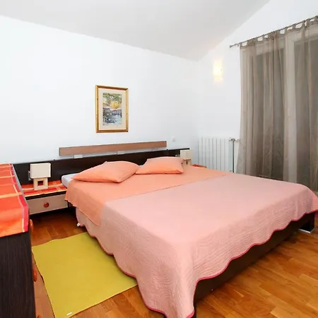 Apartament By The Sea Jelsa, Hvar - 5723