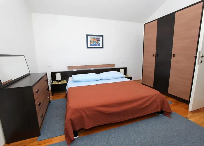 Apartament By The Sea Jelsa, Hvar - 5723 Jelsa (Hvar)